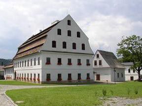 Ruční papírna a muzeum papíru - Velké Losiny