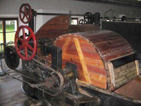 Ruční papírna a muzeum papíru - Velké Losiny