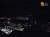 Bruntl - vchod
